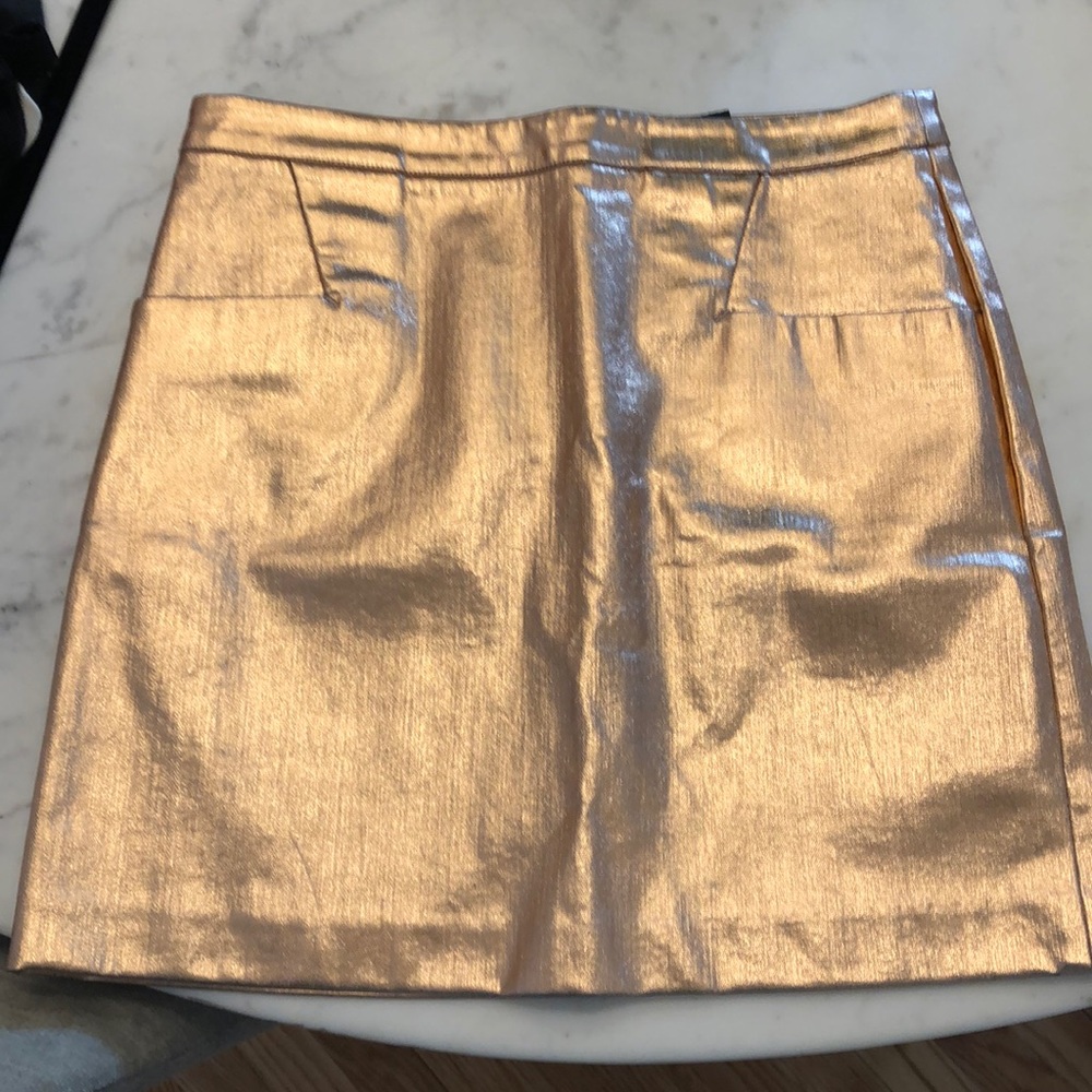 Club Monaco metallic mini skirt Sz 4